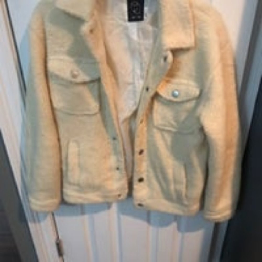 Original Use Button Sherpa Jacket - image 5